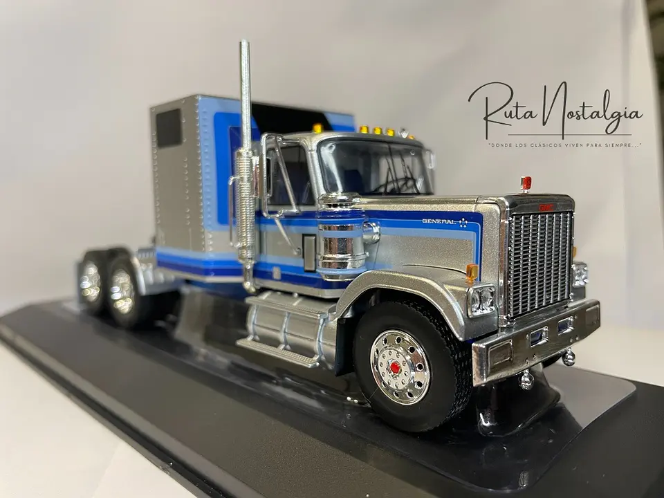 Camión GMC General (1980) | IXO 1:43 Coleccionable 3