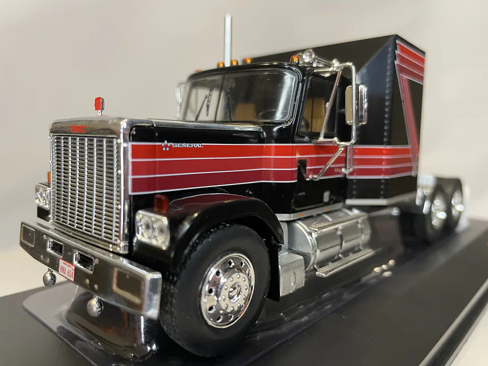 Camión GMC General (1980) | IXO 1:43 Coleccionable 11