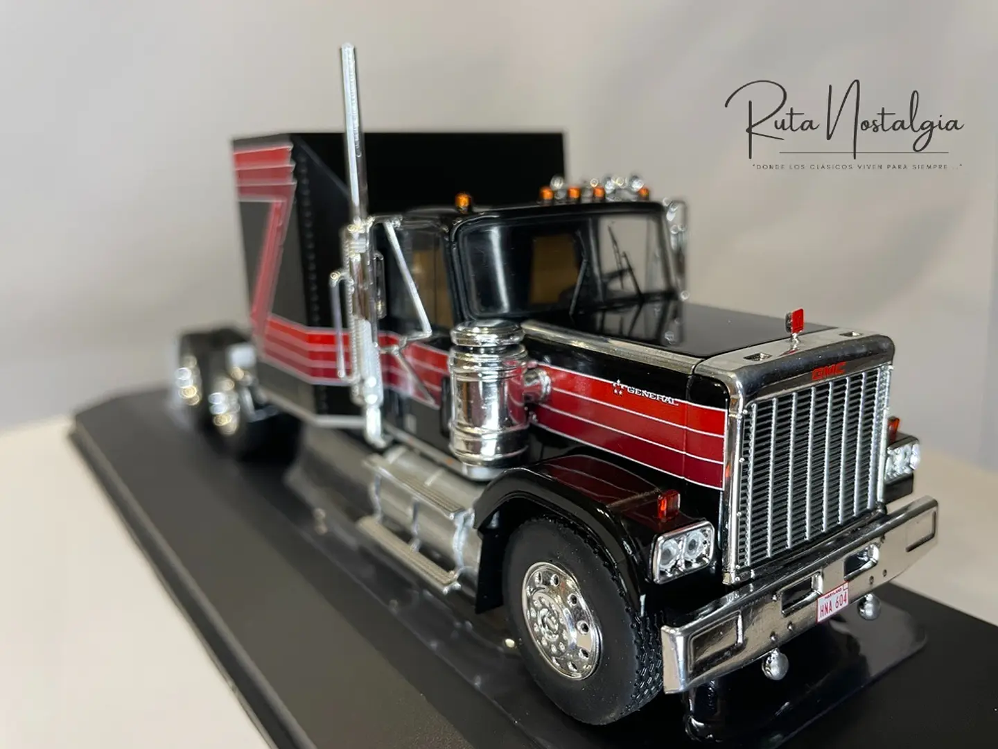 Camión GMC General (1980) | IXO 1:43 Coleccionable 13