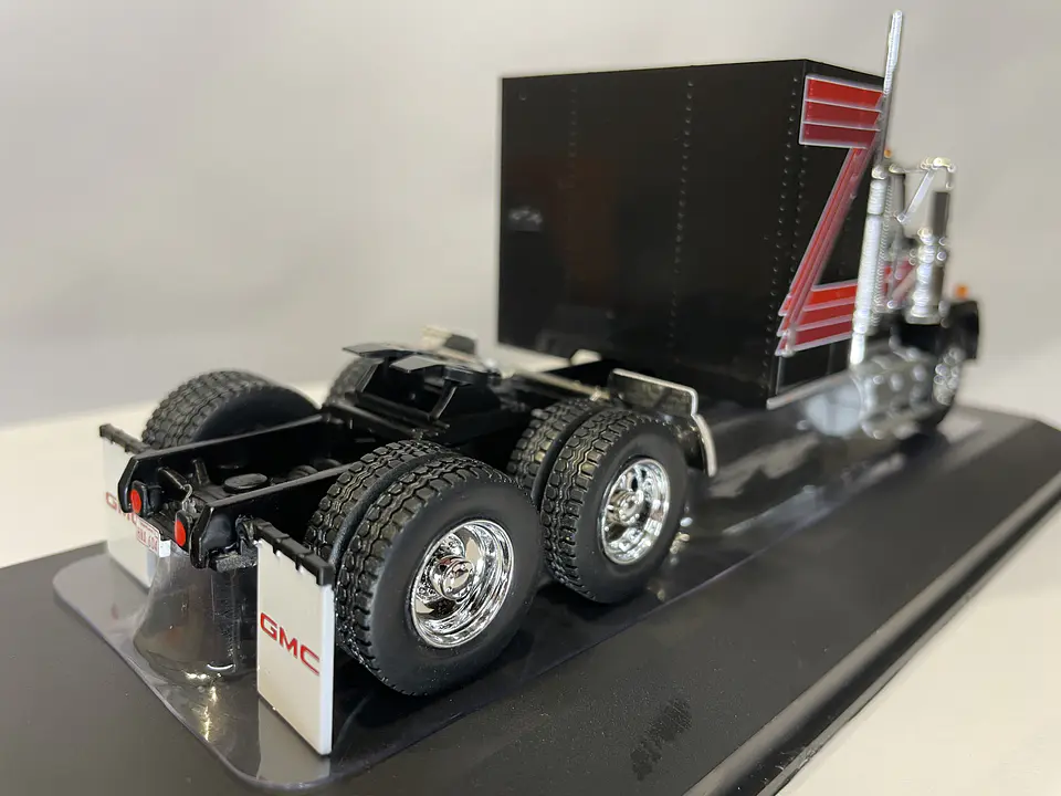 Camión GMC General (1980) | IXO 1:43 Coleccionable 15