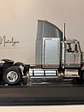GMC General SBFA 1988 – IXO Models 1:43 – Clásico Americano - Miniatura 4