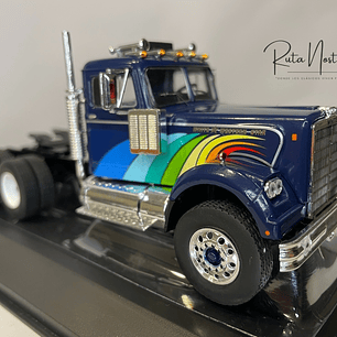 White / Western Star 4864 1970 – IXO Models 1:43 – Clásico Americano Azul Profundo