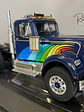 White / Western Star 4864 1970 – IXO Models 1:43 – Clásico Americano Azul Profundo - thumbnail 1