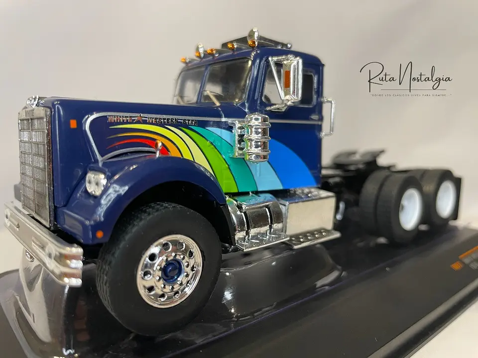 Camión White / Western Star 4864 1970 | IXO 1:43 3