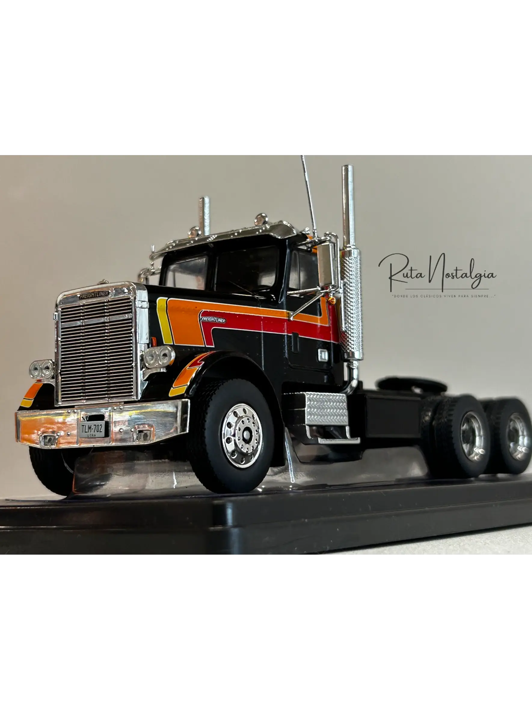 Freightliner FLC 120 64T Tractor Truck 1977 – Ixo Models 1:43 – Leyenda del Transporte en Chile 1