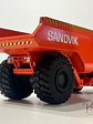 Camión Dumper Subterráneo Sandvik Toro TH663  — Conrad Modelle - Escala 1:50. Equipo minería subterránea bajo perfil de 63 ton. - Miniatura 6