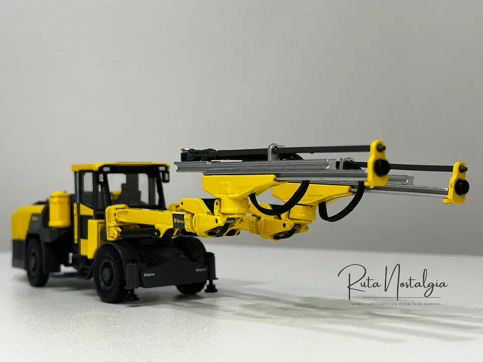 Equipo Minero Jumbo Boomer Epiroc M20 SG 1:50 5