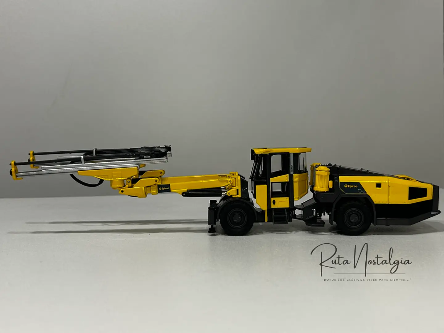 Equipo Minero Jumbo Boomer Epiroc M20 SG 1:50 9