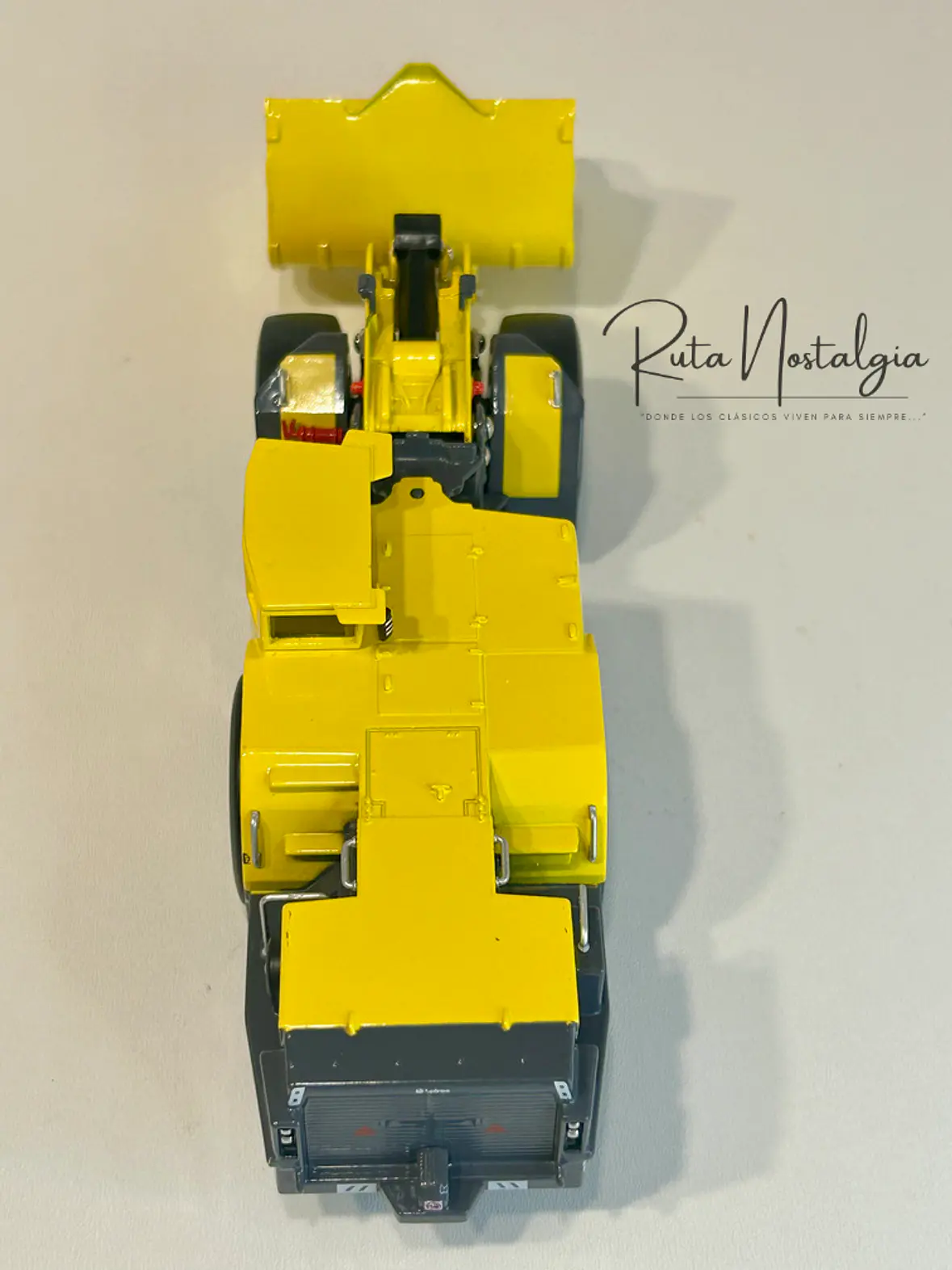 Cargador Subterráneo - Scooptram LHD Epiroc ST14 | Escala 1:50 — Equipo minería subterránea 9