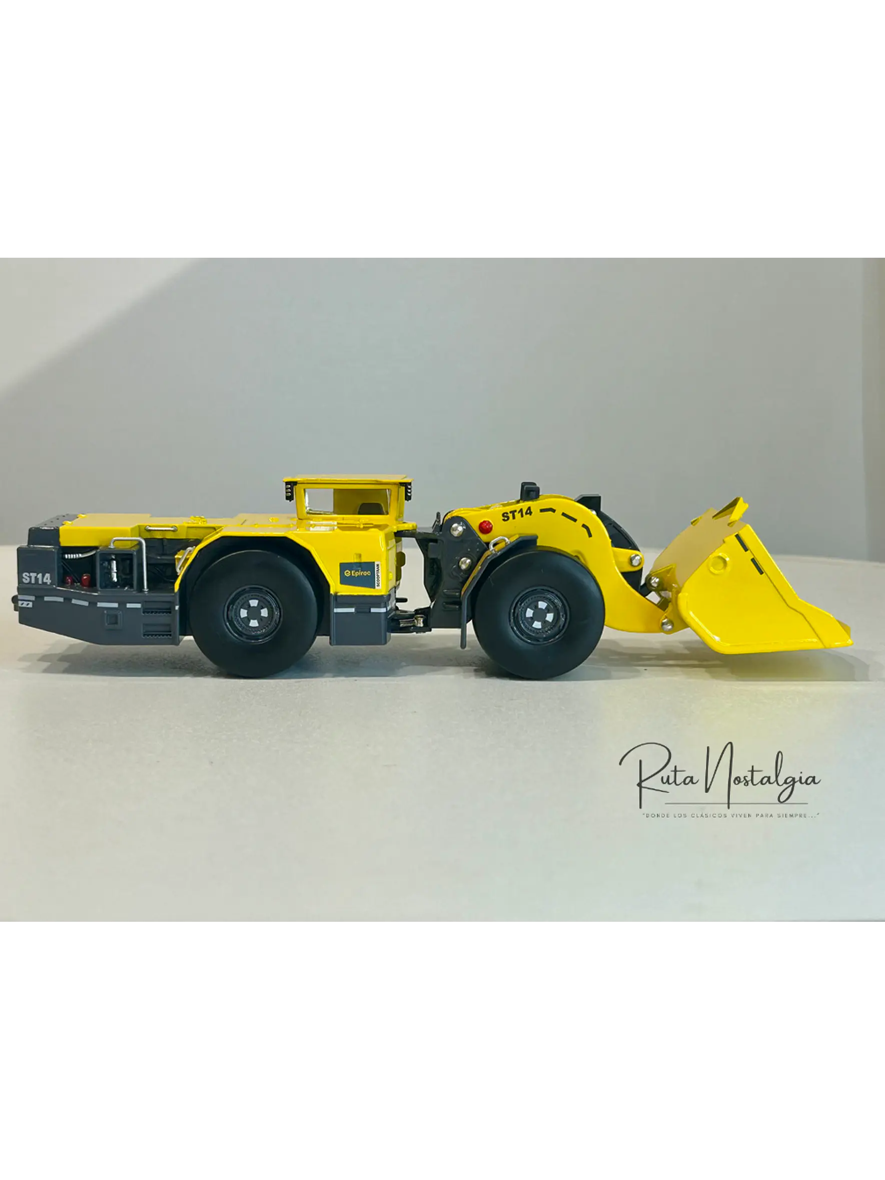Cargador Subterráneo - Scooptram LHD Epiroc ST14 | Escala 1:50 — Equipo minería subterránea 11