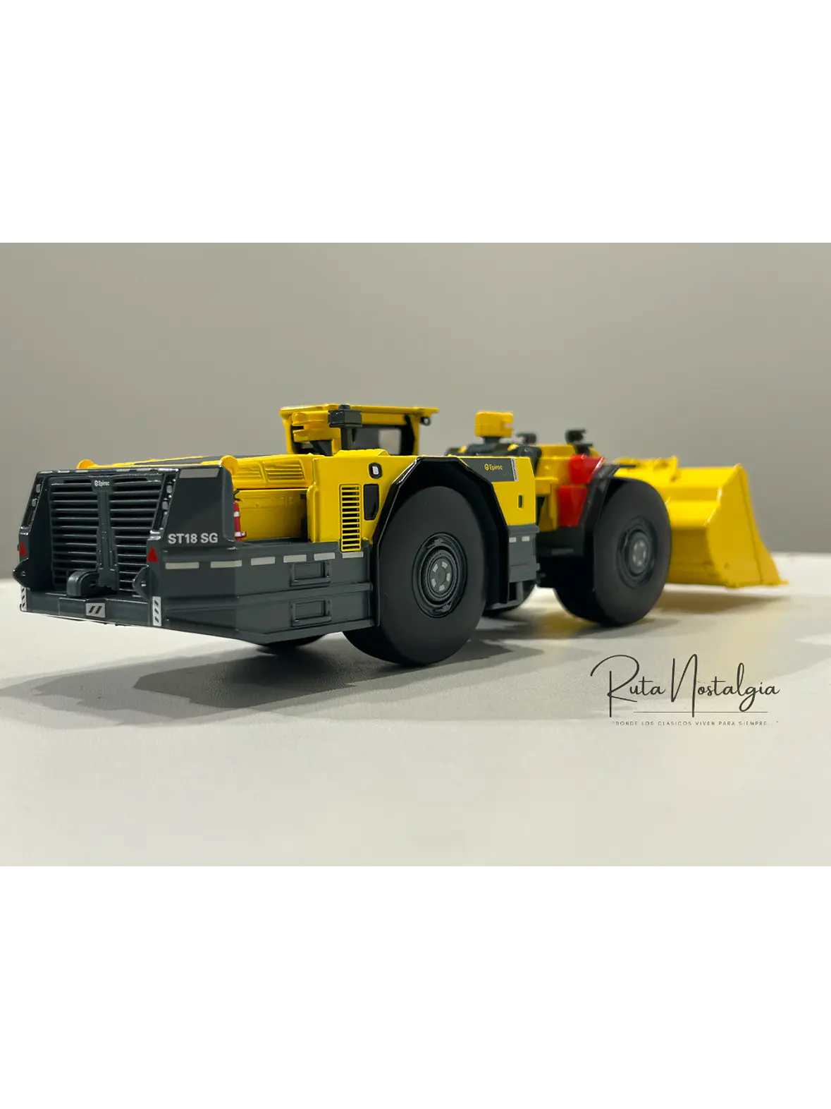 Cargador Subterráneo - Scooptram LHD Epiroc ST18 SG – 1:50 | Equipo de Minería en Metal Coleccionable 9