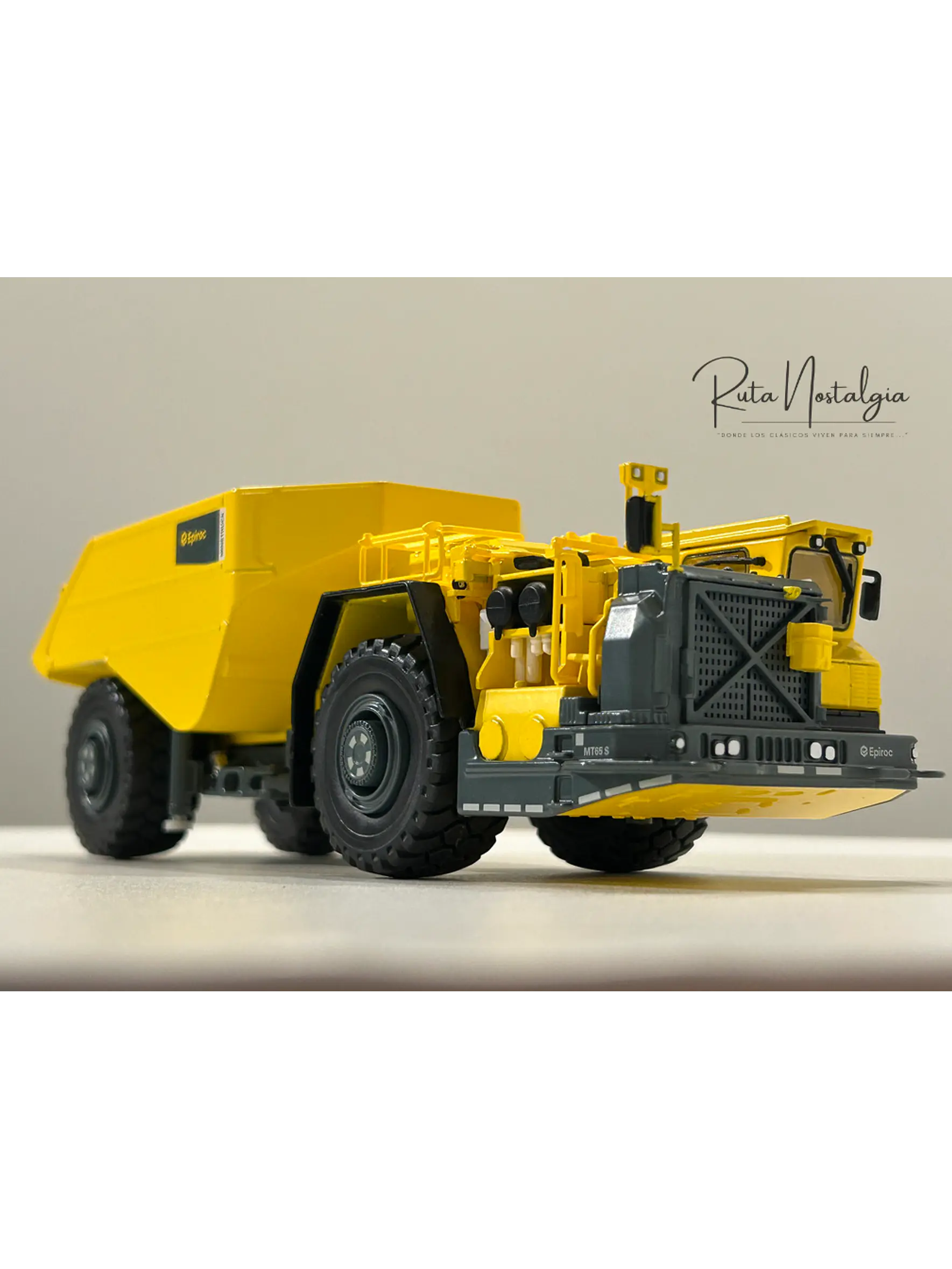 Camión Dumper Subterráneo Epiroc Minetruck MT65 S - Escala 1:50 –  Equipo minería subterránea bajo perfil  11