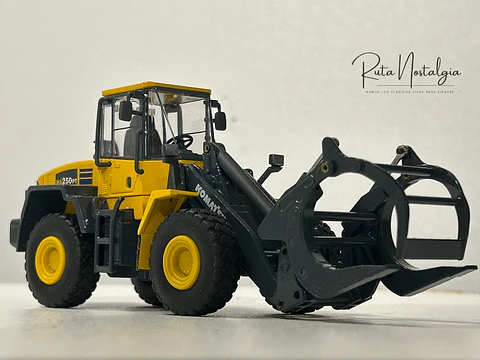 Cargador Frontal Forestal Komatsu WA250PT-5 |  CONRAD Modelle (Alemania) Escala 1:50 – Cargador frontal “tool carrier” para operaciones forestales