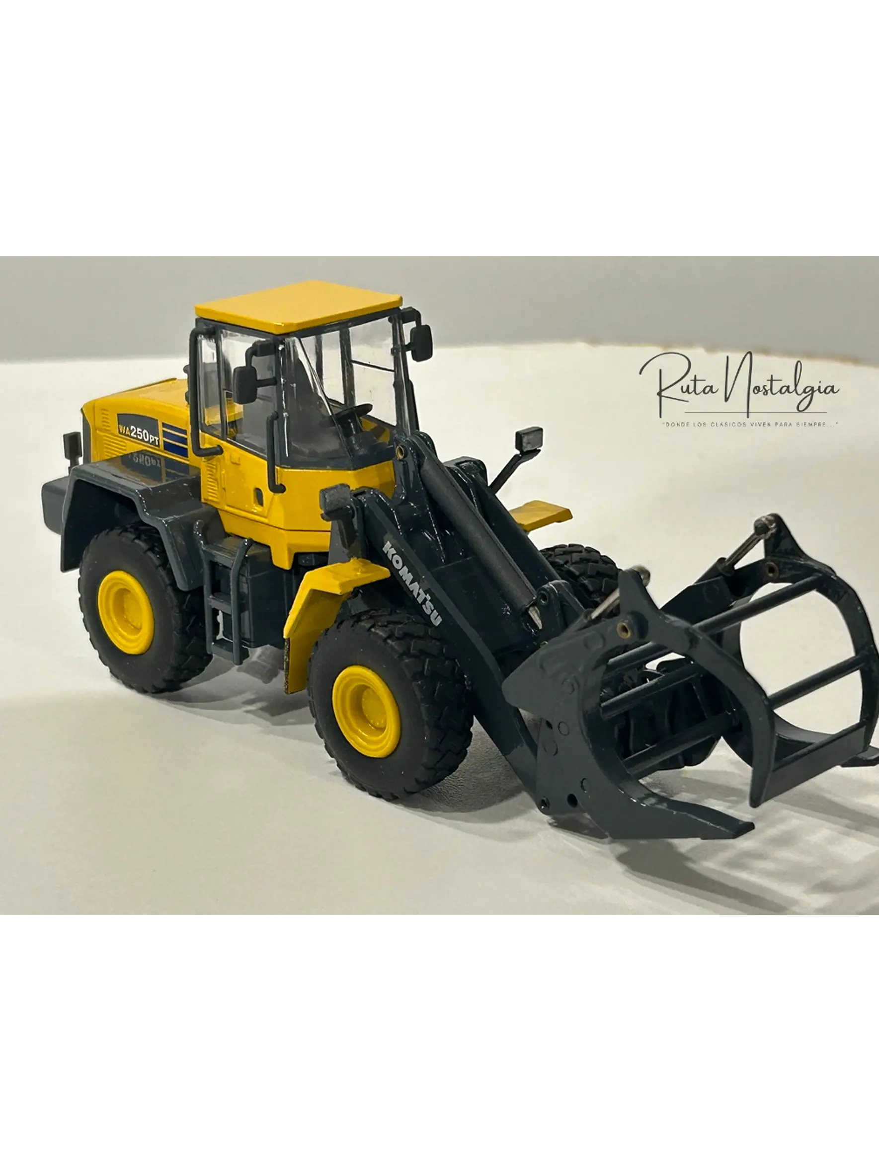 Cargador Frontal Forestal Komatsu WA250PT-5 |  CONRAD Modelle (Alemania) Escala 1:50 – Cargador frontal “tool carrier” para operaciones forestales 8