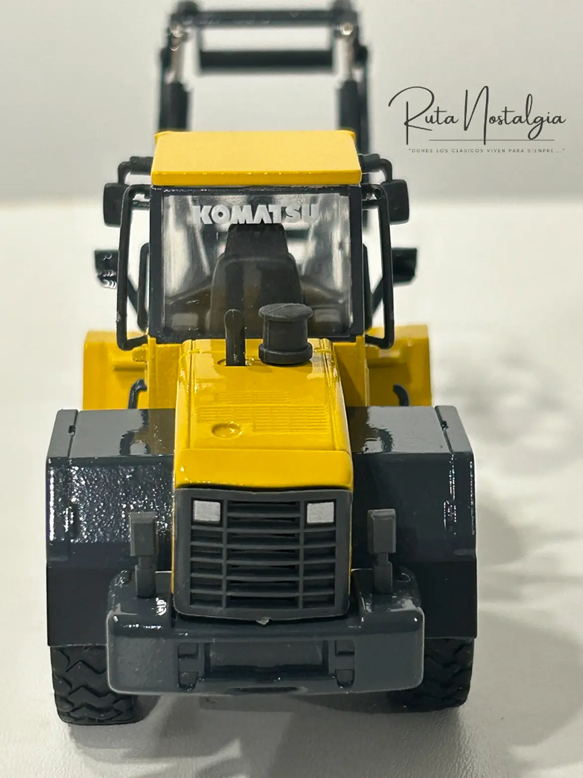 Cargador Frontal Forestal Komatsu WA250PT-5 |  CONRAD Modelle (Alemania) Escala 1:50 – Cargador frontal “tool carrier” para operaciones forestales 11