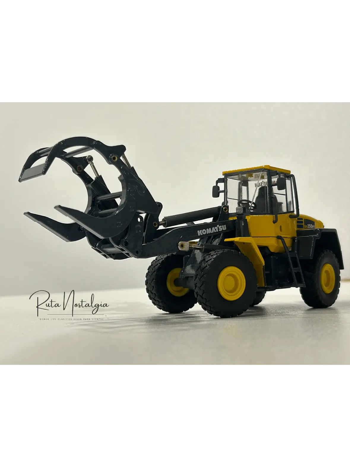 Cargador Frontal Forestal Komatsu WA250PT-5 |  CONRAD Modelle (Alemania) Escala 1:50 – Cargador frontal “tool carrier” para operaciones forestales 14