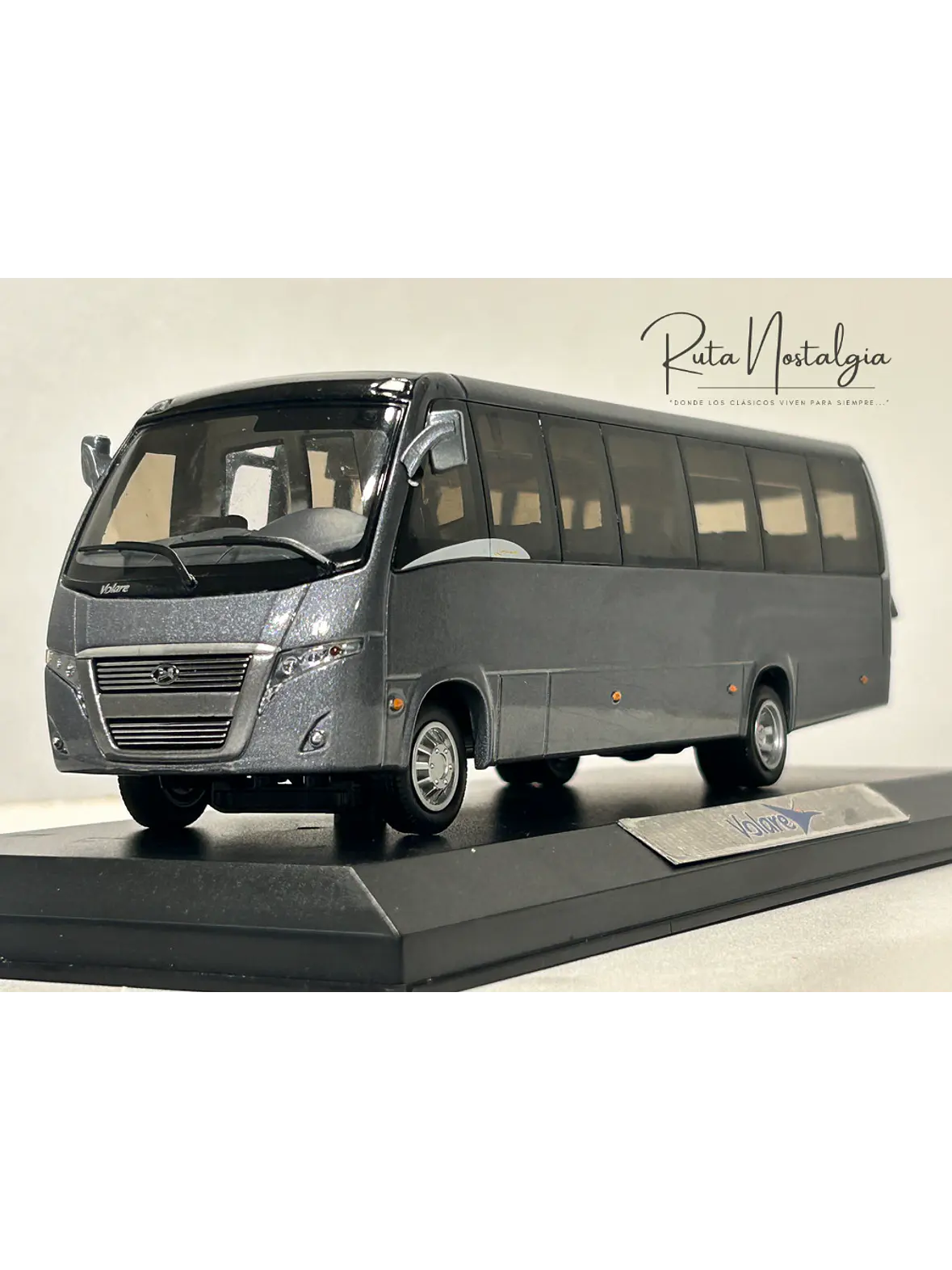 Marcopolo Volare 1:42 – Mini bus brasileño de referencia para turismo y transporte colectivo en Chile 1