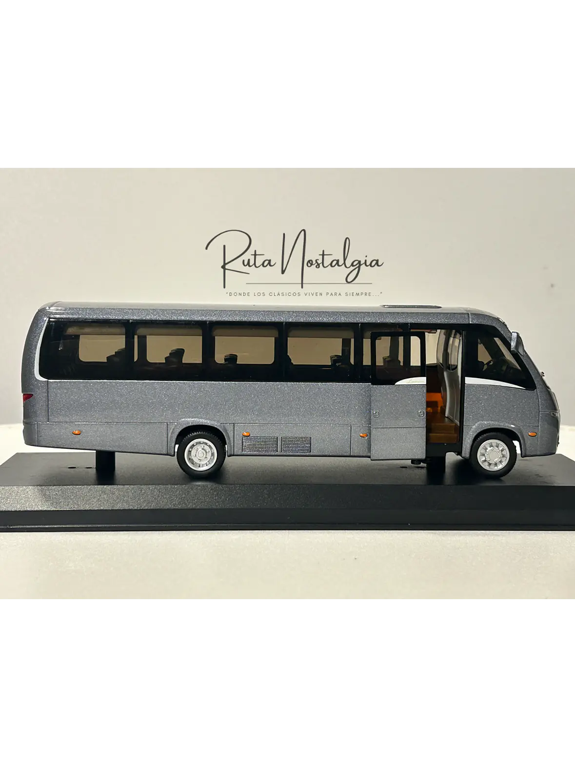 Marcopolo Volare 1:42 – Mini bus brasileño de referencia para turismo y transporte colectivo en Chile 6