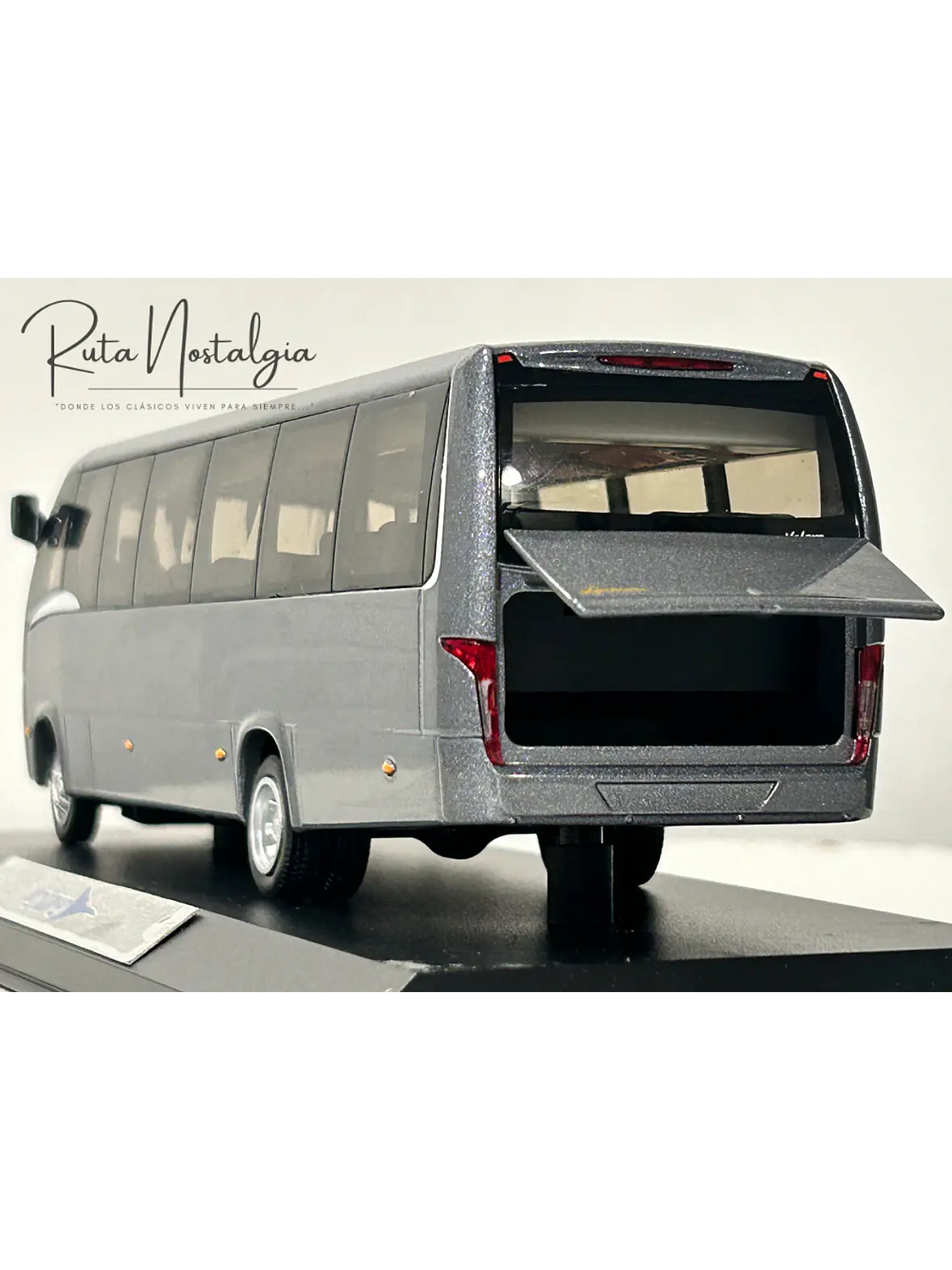 Marcopolo Volare 1:42 – Mini bus brasileño de referencia para turismo y transporte colectivo en Chile 8