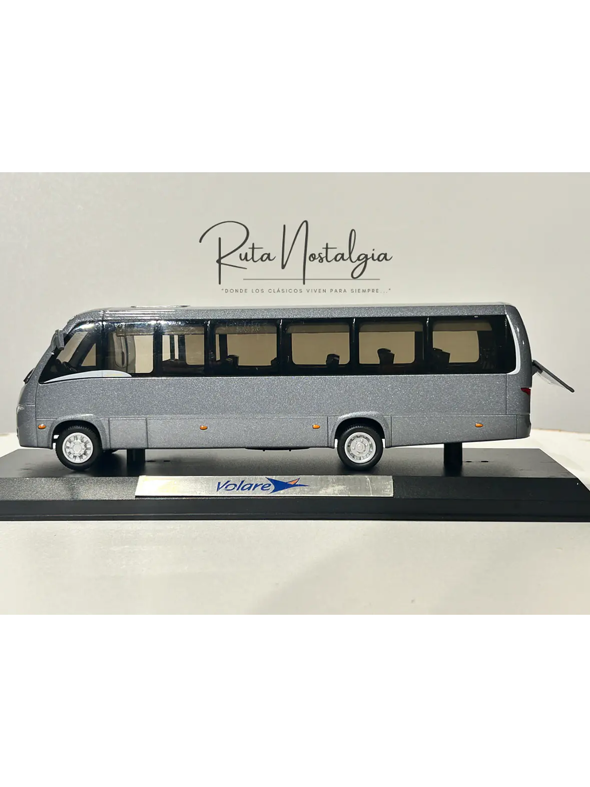 Marcopolo Volare 1:42 – Mini bus brasileño de referencia para turismo y transporte colectivo en Chile 9