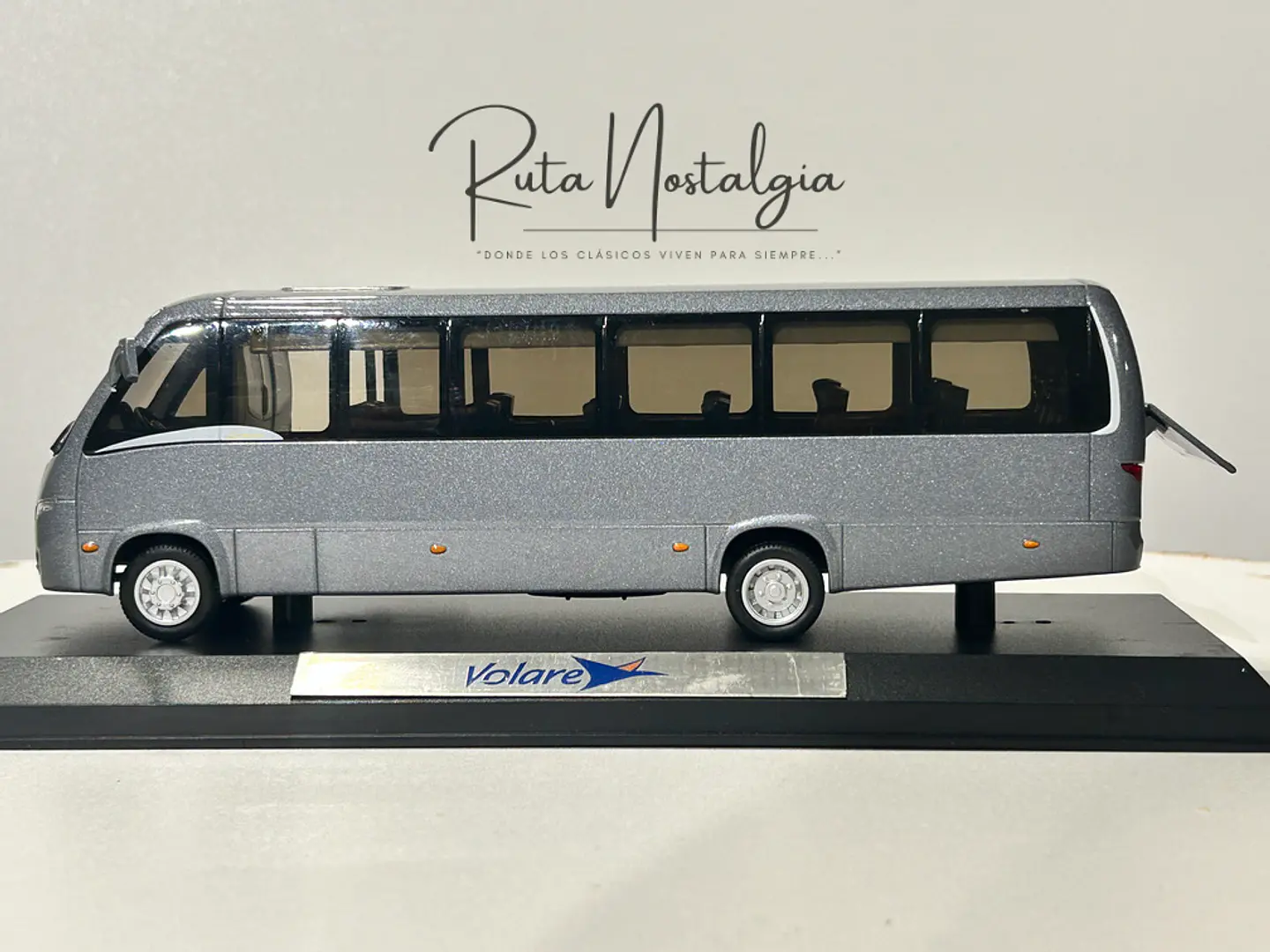 Bus Marcopolo Volare 1:42 Coleccionable Diecast 9