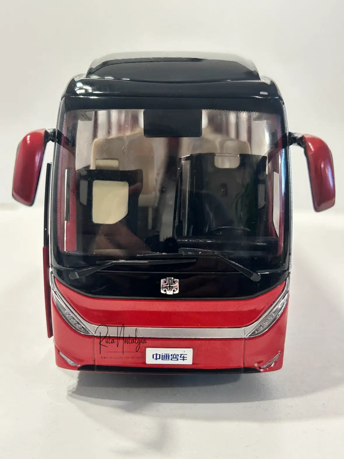 Bus Zhongtong H12. Escala 1:36 | 