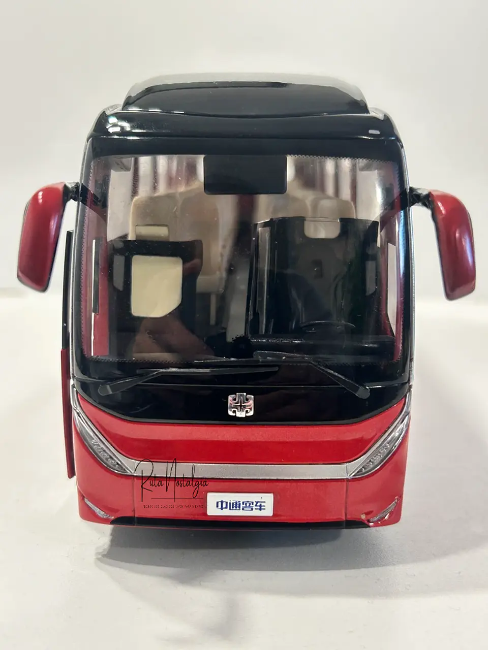 Bus Zhongtong H12. 1:36 Coleccionable Diecast 4