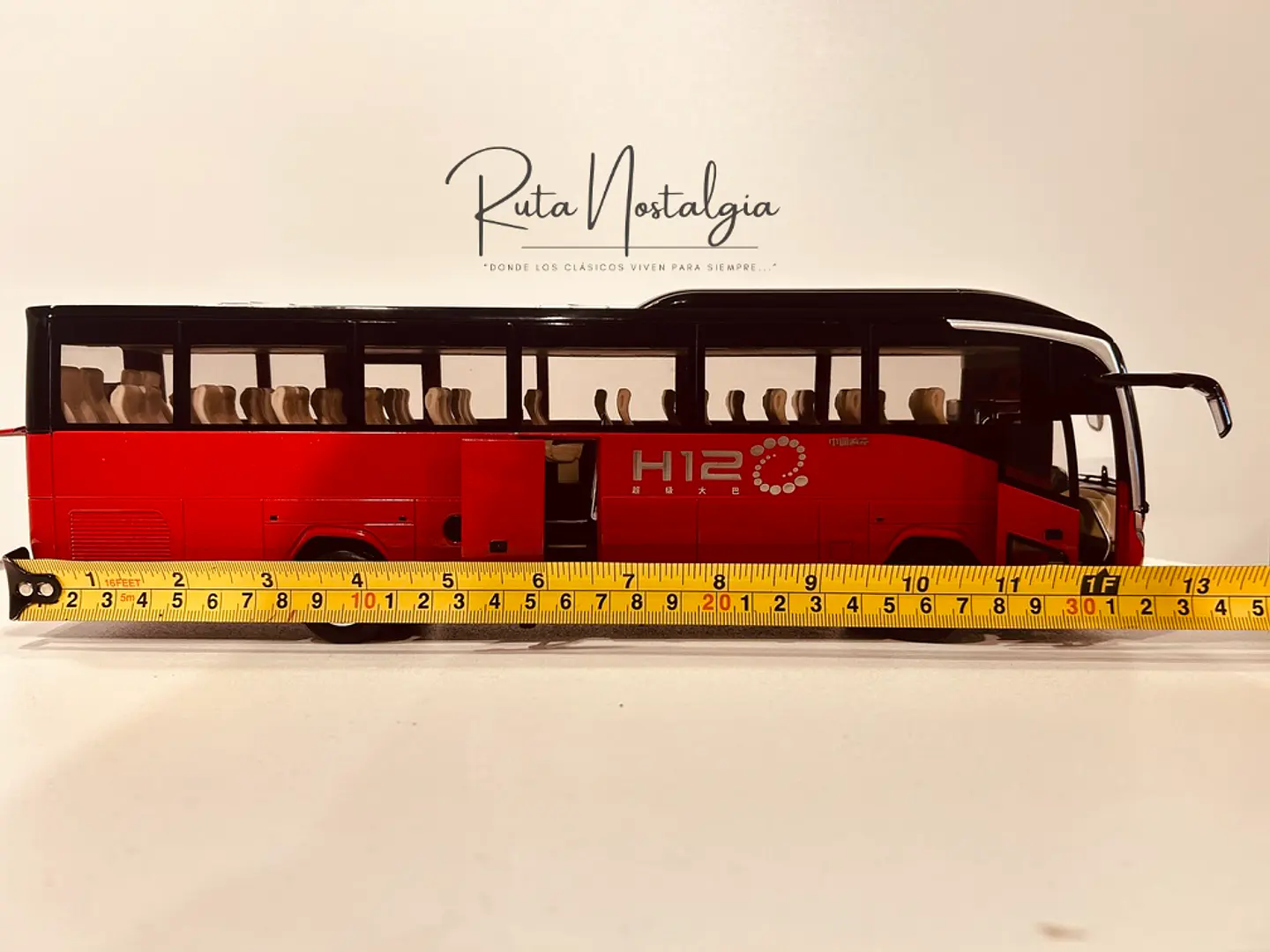 Bus Zhongtong H12. 1:36 Coleccionable Diecast 6