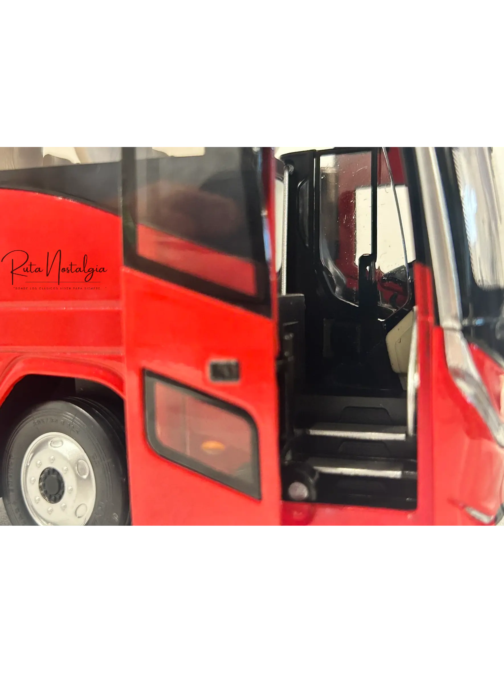 Bus Zhongtong H12. Escala 1:36 | 