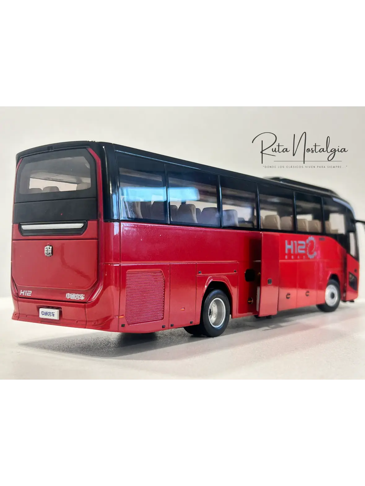Bus Zhongtong H12. Escala 1:36 | 