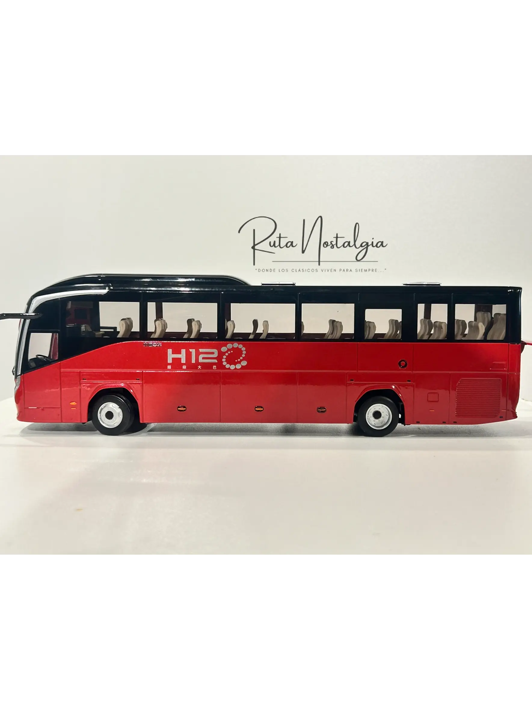 Bus Zhongtong H12. Escala 1:36 | 