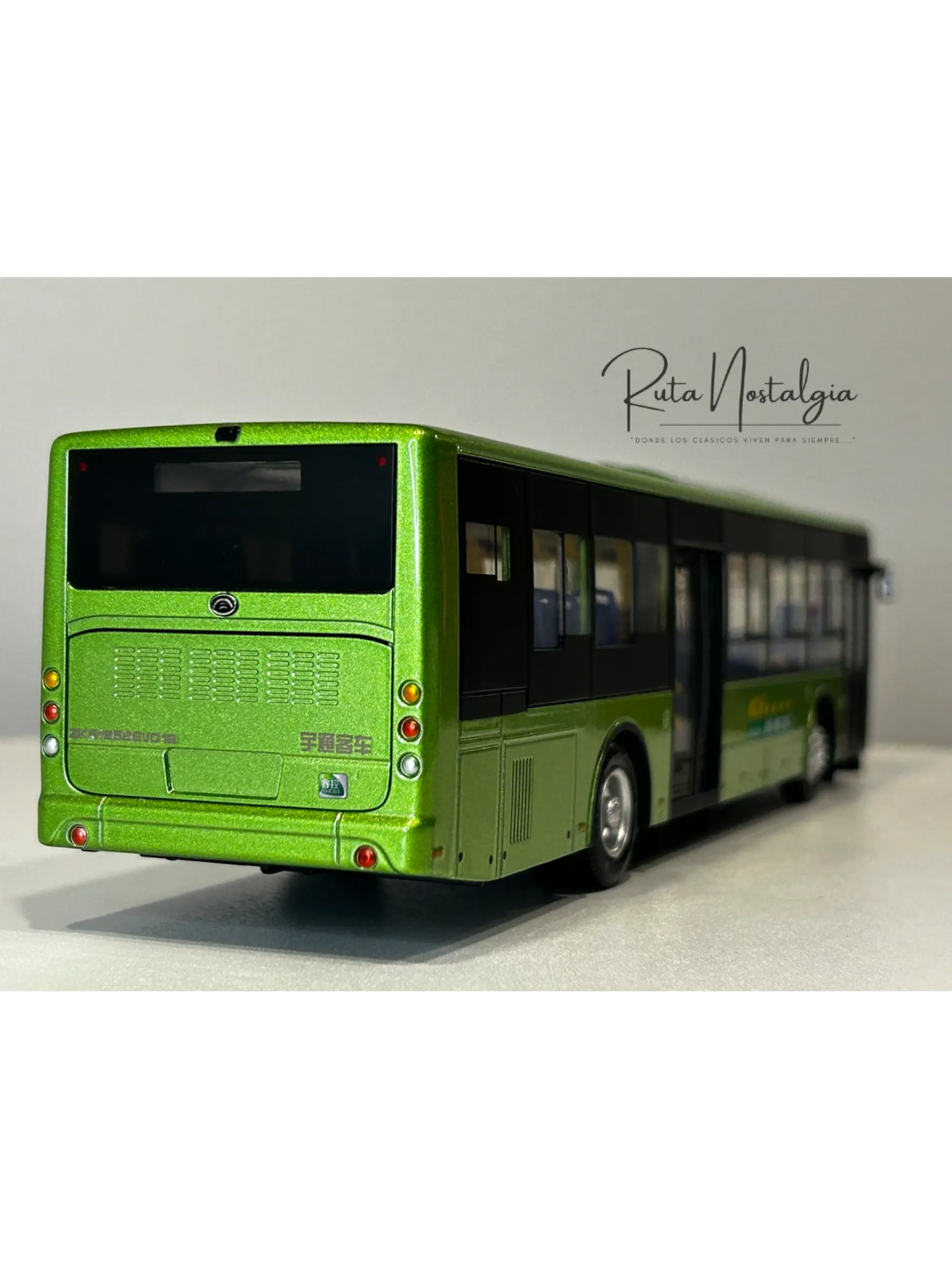 Bus Yutong ZK6128 “E12” (RED movilidad) Miniatura escala 1:42 Die-cast  7