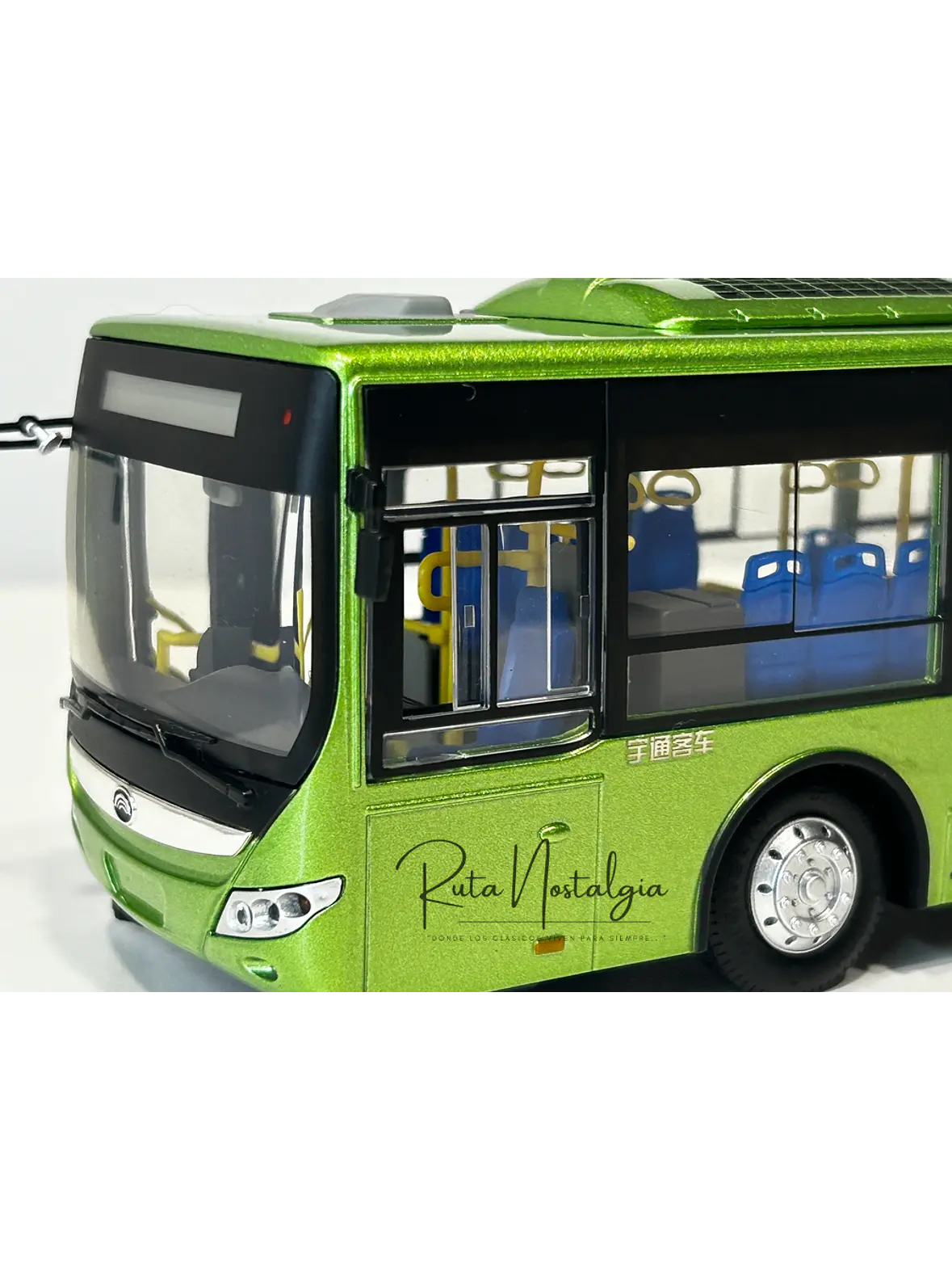 Bus Yutong ZK6128 “E12” (RED movilidad) Miniatura escala 1:42 Die-cast  3