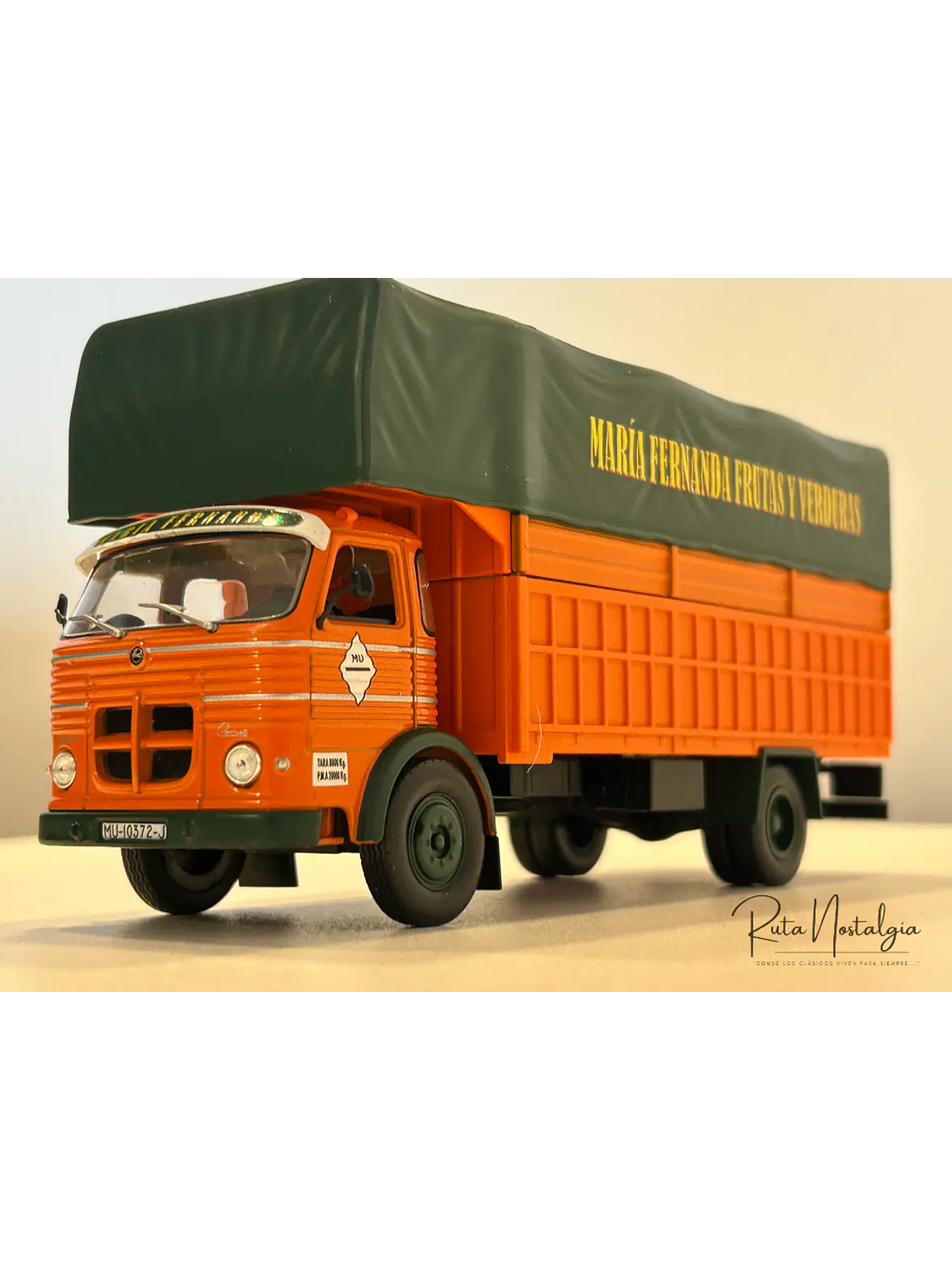 Pegaso Comet 1095 Frutas y Verduras 1963 IXO Models 1:43 – Camión clásico de colección 3