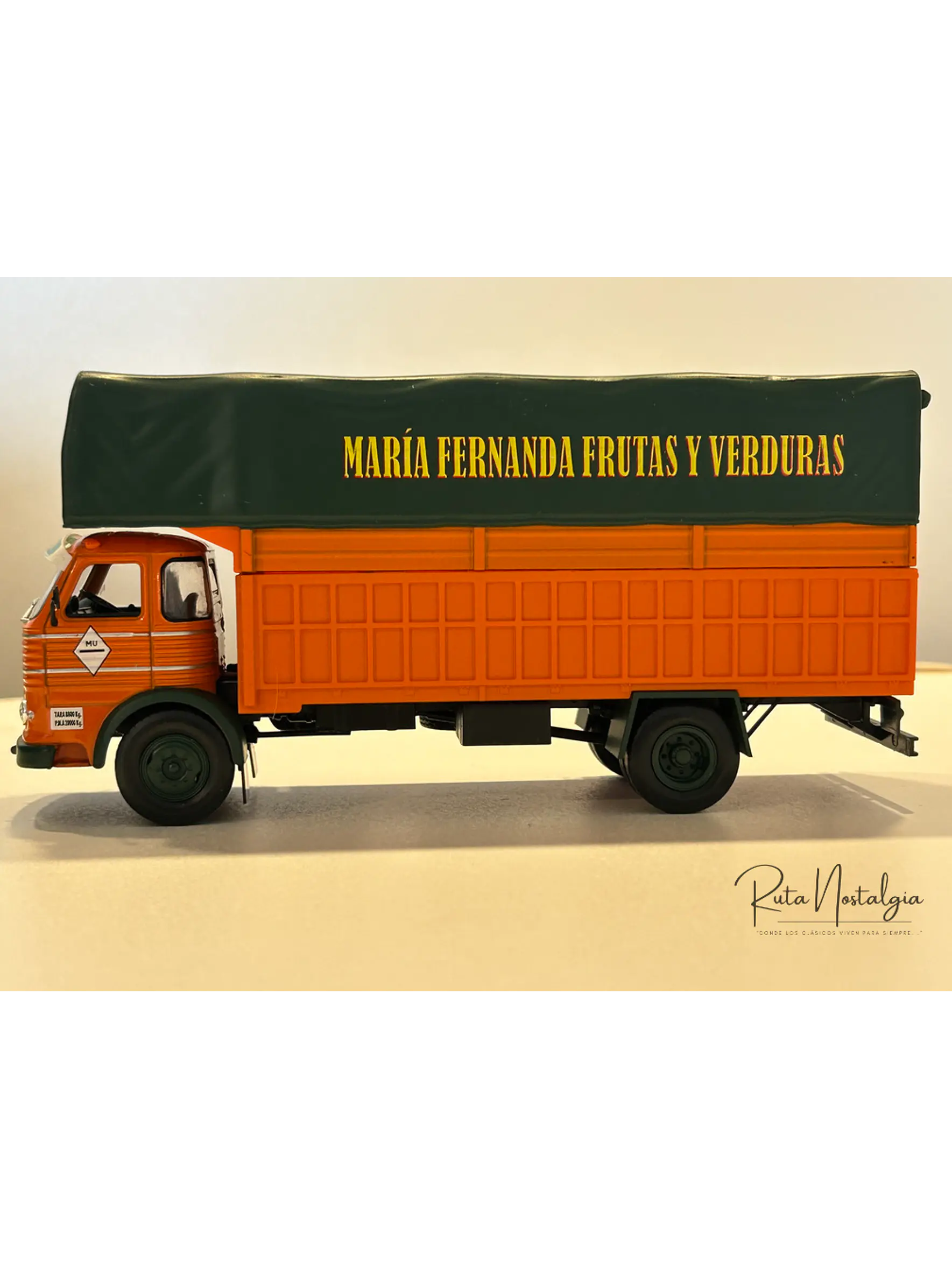 Pegaso Comet 1095 Frutas y Verduras 1963 IXO Models 1:43 – Camión clásico de colección 4