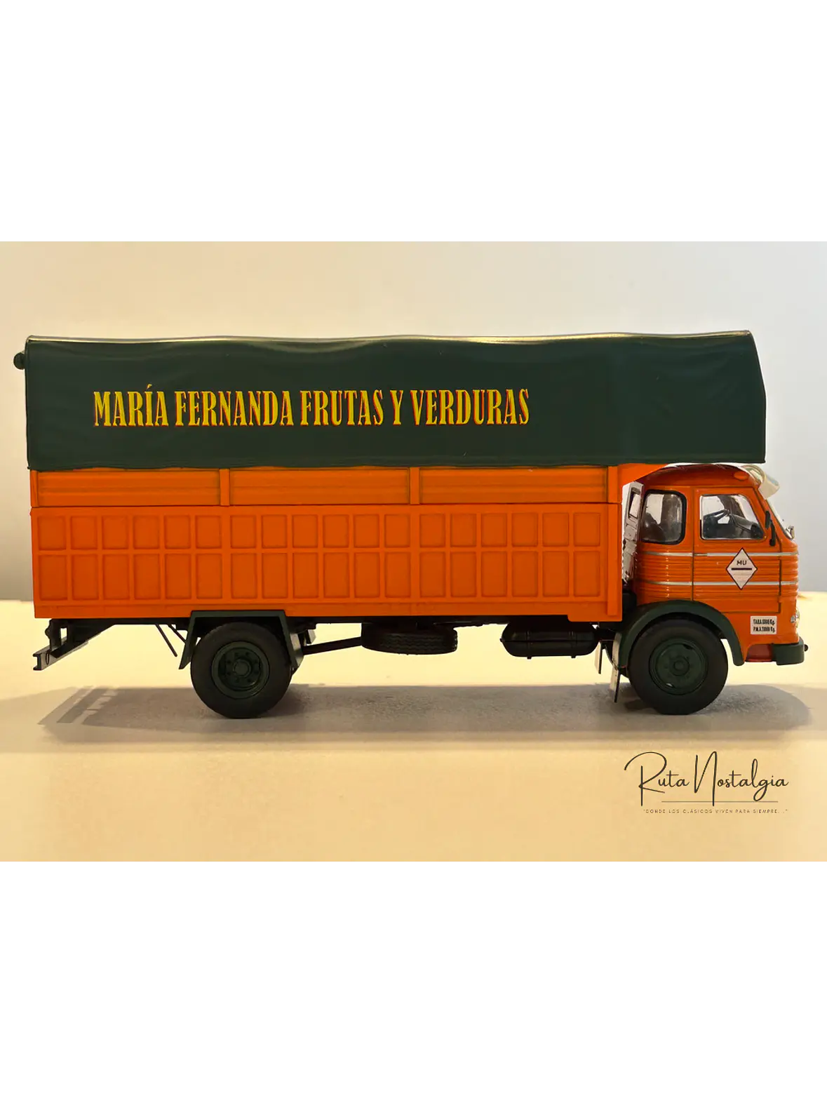 Pegaso Comet 1095 Frutas y Verduras 1963 IXO Models 1:43 – Camión clásico de colección 8