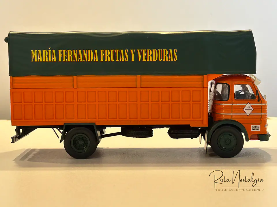 Camión Pegaso Comet 1095 