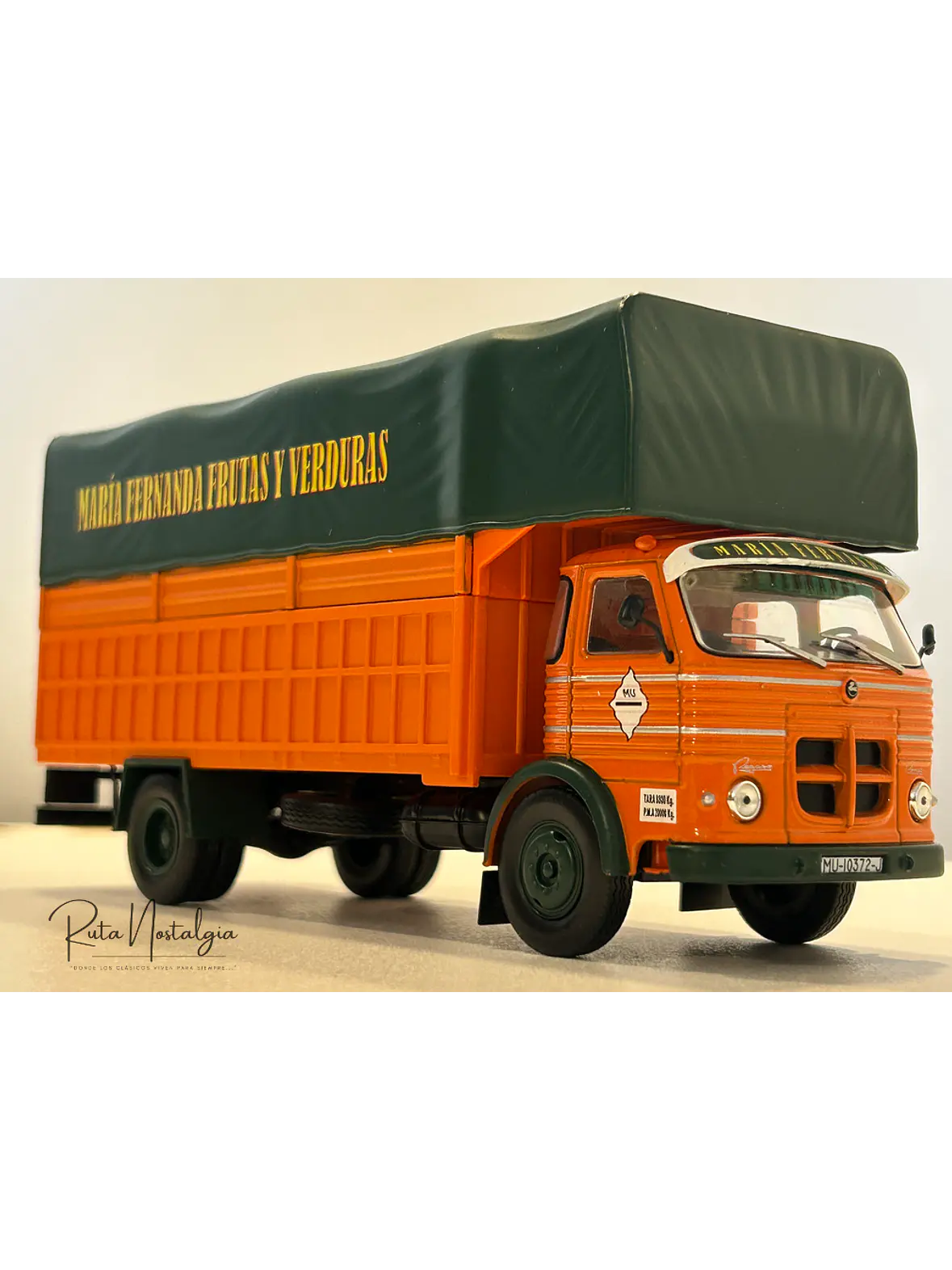 Pegaso Comet 1095 Frutas y Verduras 1963 IXO Models 1:43 – Camión clásico de colección 1