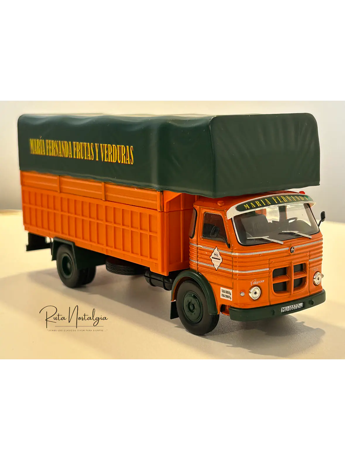 Pegaso Comet 1095 Frutas y Verduras 1963 IXO Models 1:43 – Camión clásico de colección 9