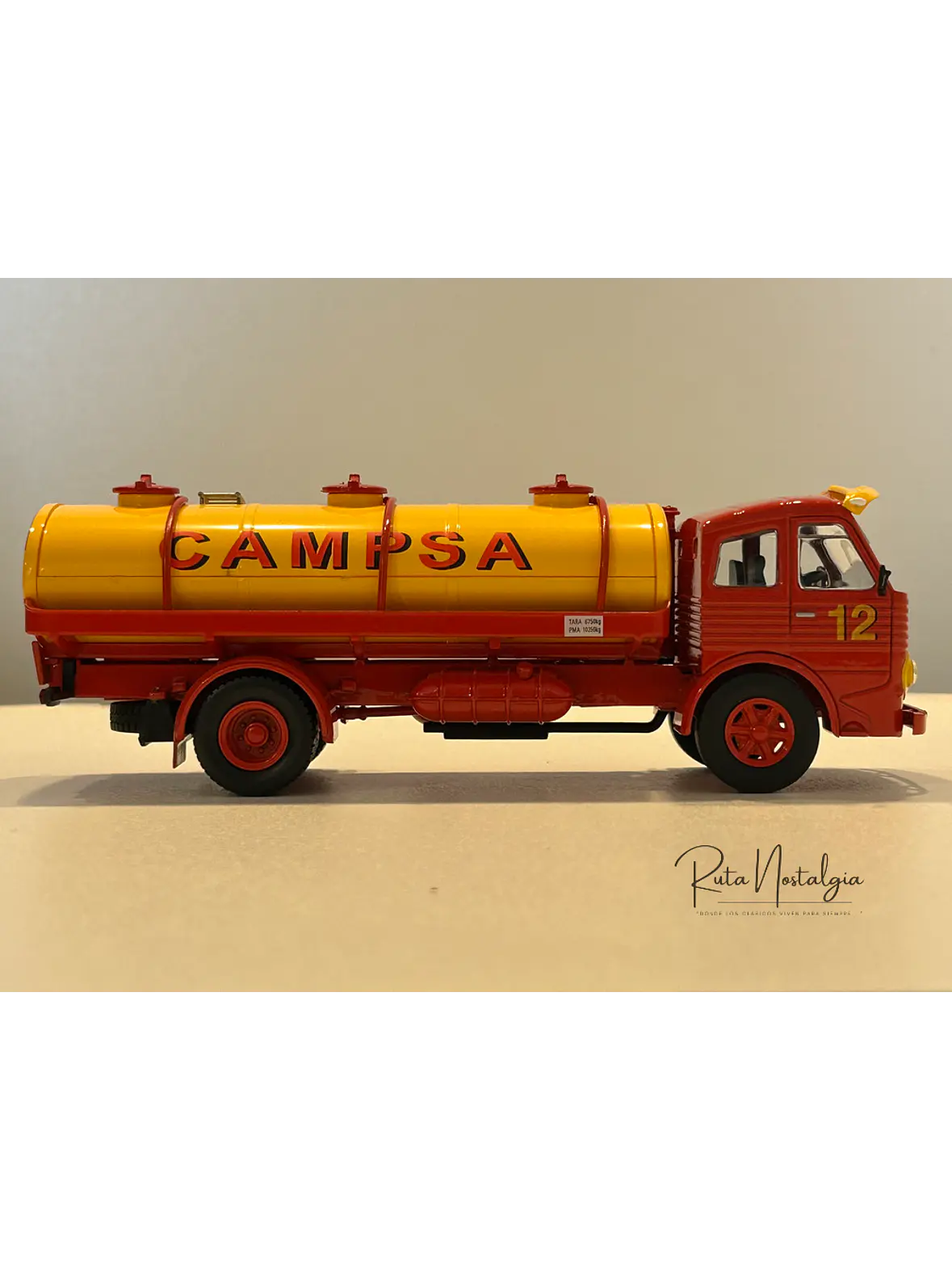 Pegaso Z-206 CAMPSA 1956 – IXO 1:43 | Camión Histórico Español - Coleccionable 8