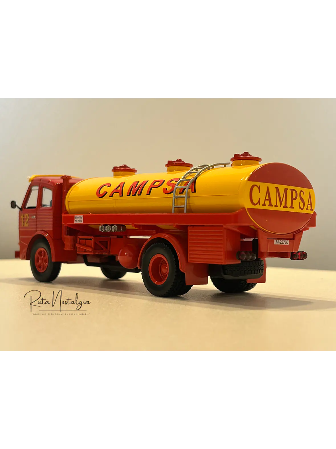 Pegaso Z-206 CAMPSA 1956 – IXO 1:43 | Camión Histórico Español - Coleccionable 5