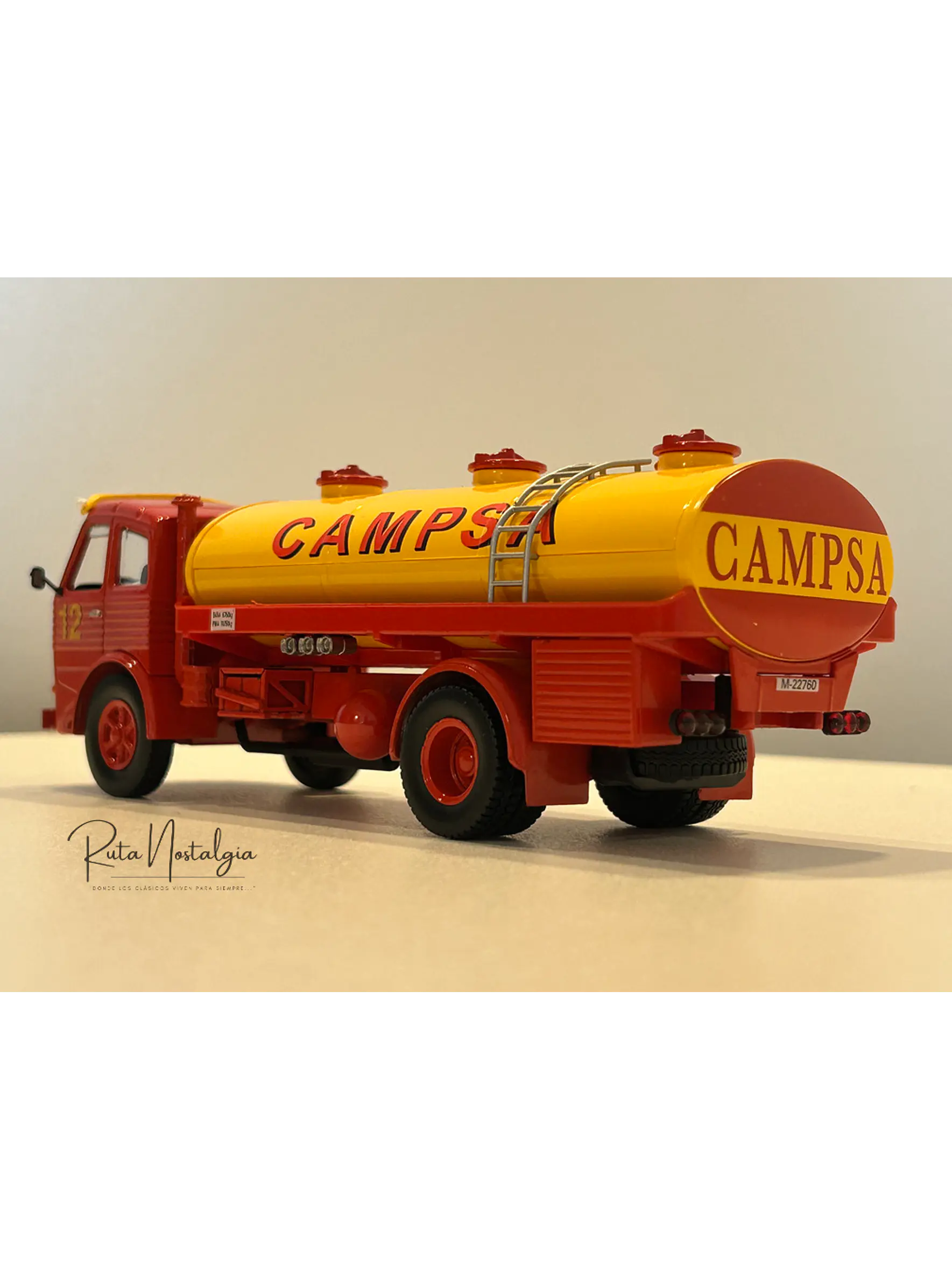 Pegaso Z-206 CAMPSA 1956 – IXO 1:43 | Camión Histórico Español - Coleccionable 5
