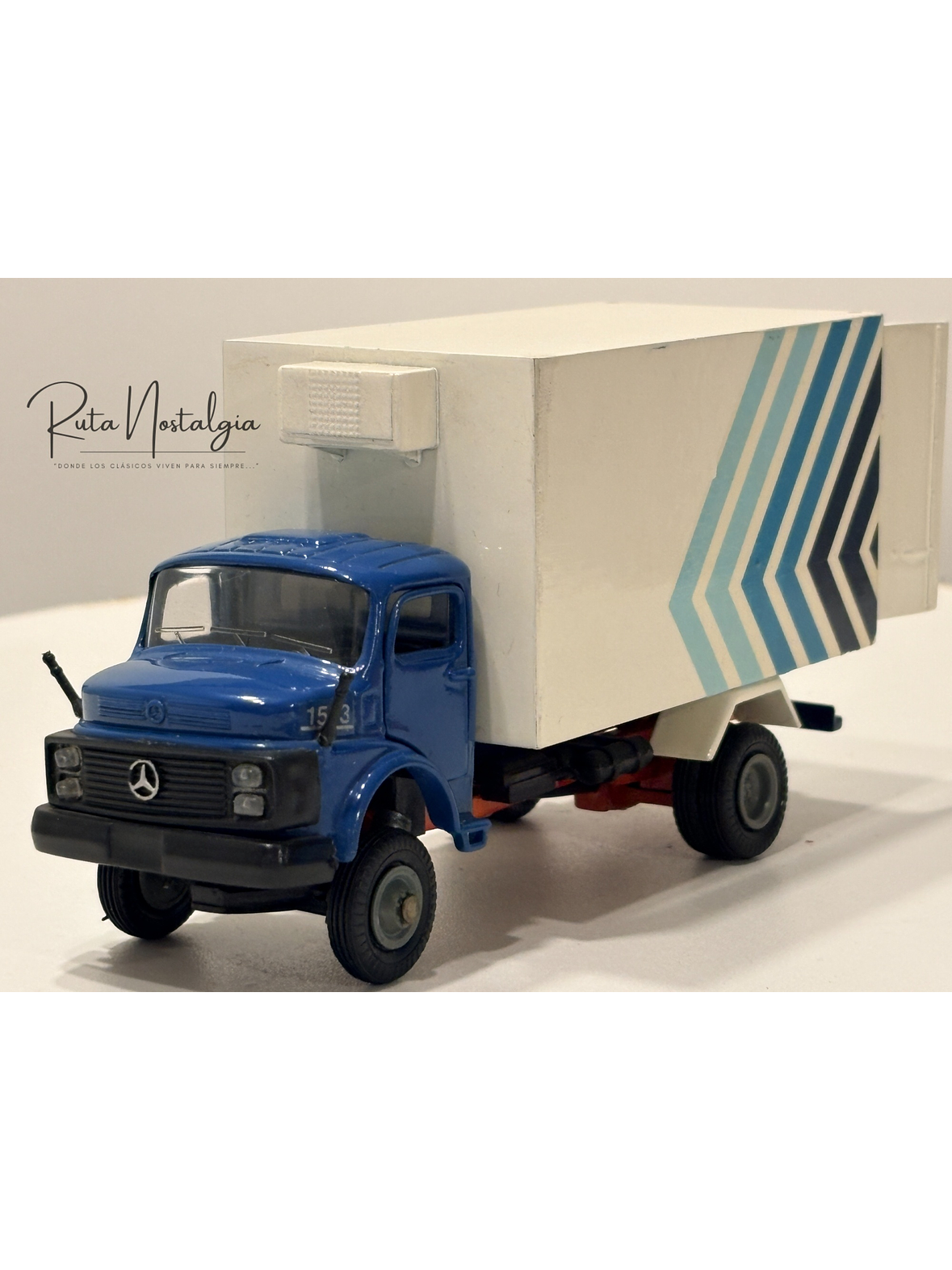 Mercedes-Benz 1513 Frigorífico ARPRA Supermini Brasil 1:50 | Camión clásico brasileño vintage de colección en Chile 5