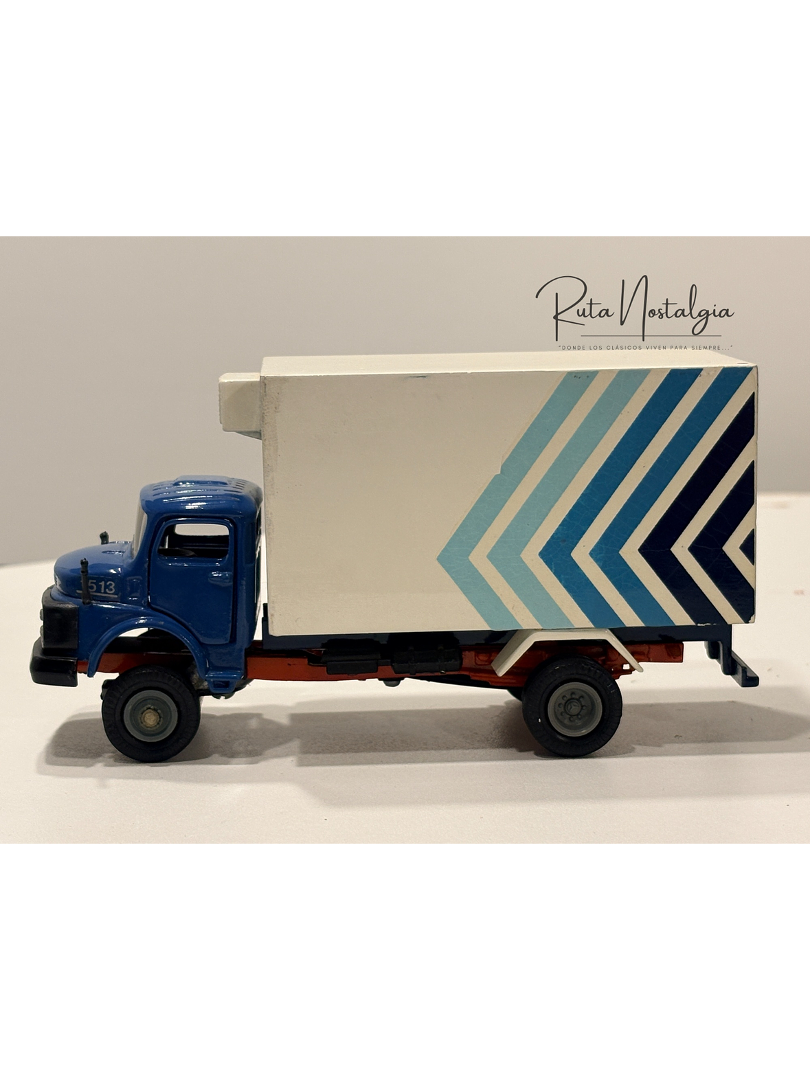 Mercedes-Benz 1513 Frigorífico ARPRA Supermini Brasil 1:50 | Camión clásico brasileño vintage de colección en Chile 6