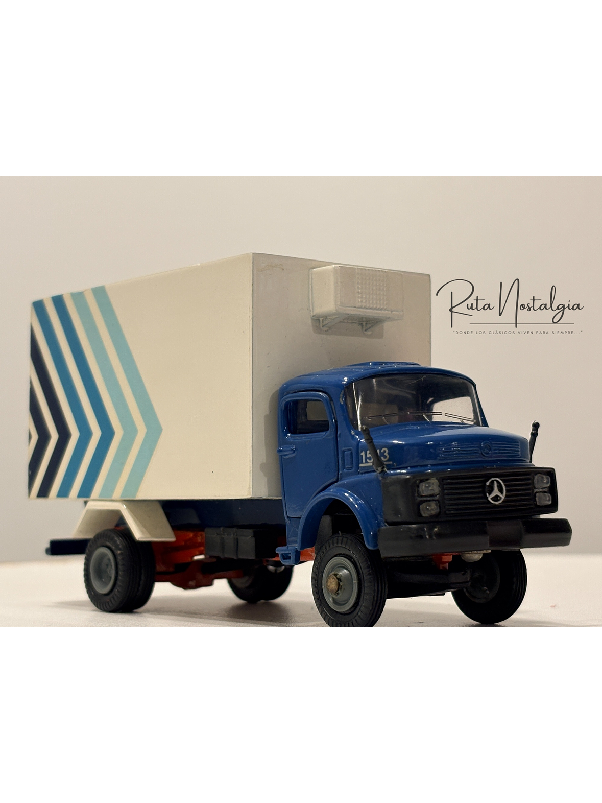 Mercedes-Benz 1513 Frigorífico ARPRA Supermini Brasil 1:50 | Camión clásico brasileño vintage de colección en Chile 1