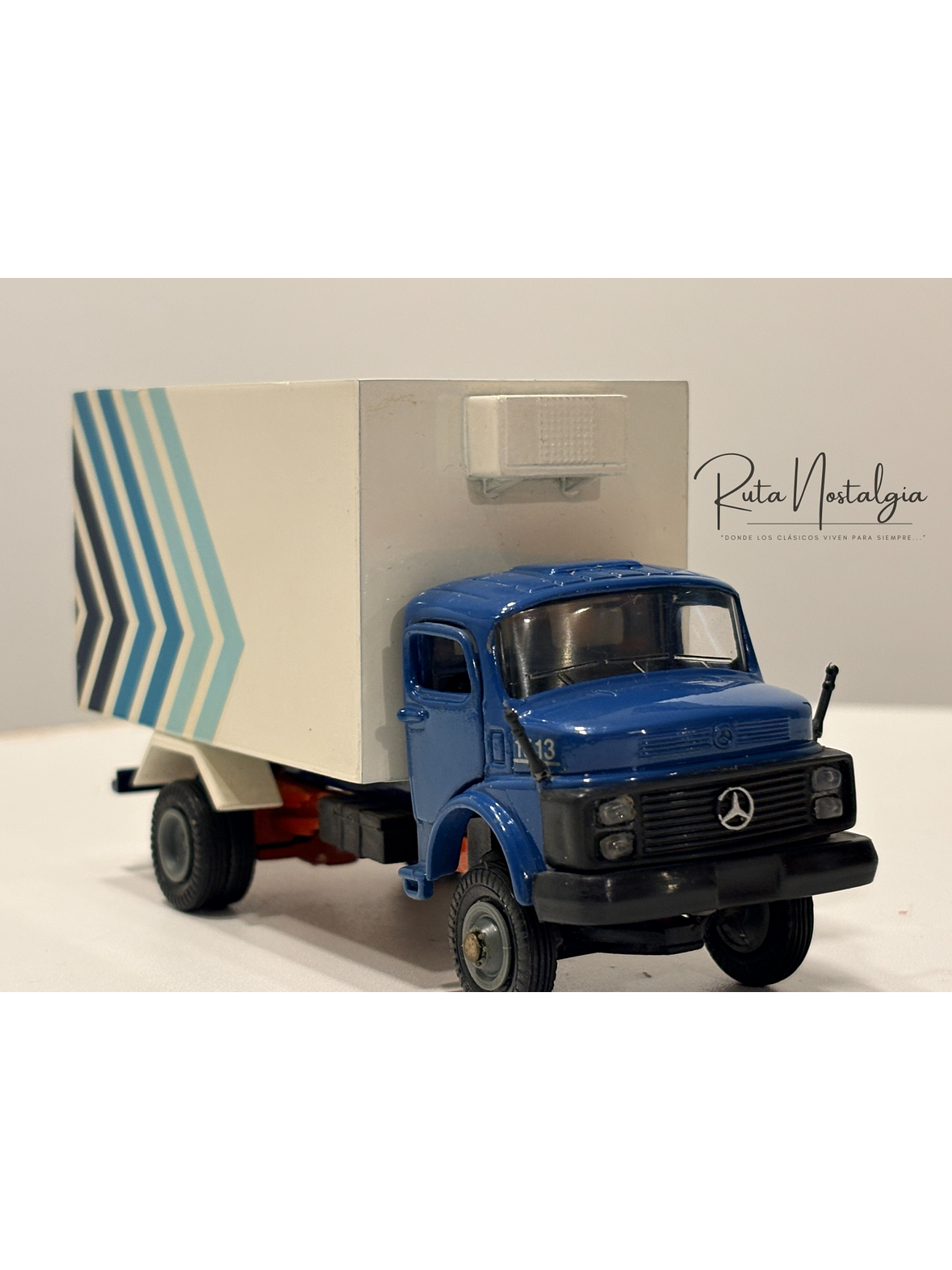 Mercedes-Benz 1513 Frigorífico ARPRA Supermini Brasil 1:50 | Camión clásico brasileño vintage de colección en Chile 11