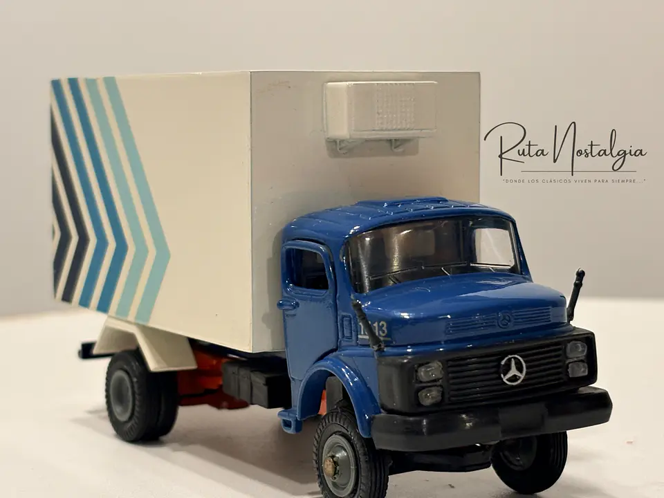 Mercedes-Benz 1513 Frigorífico ARPRA Supermini Brasil 1:50 | Camión clásico brasileño vintage de colección en Chile 11