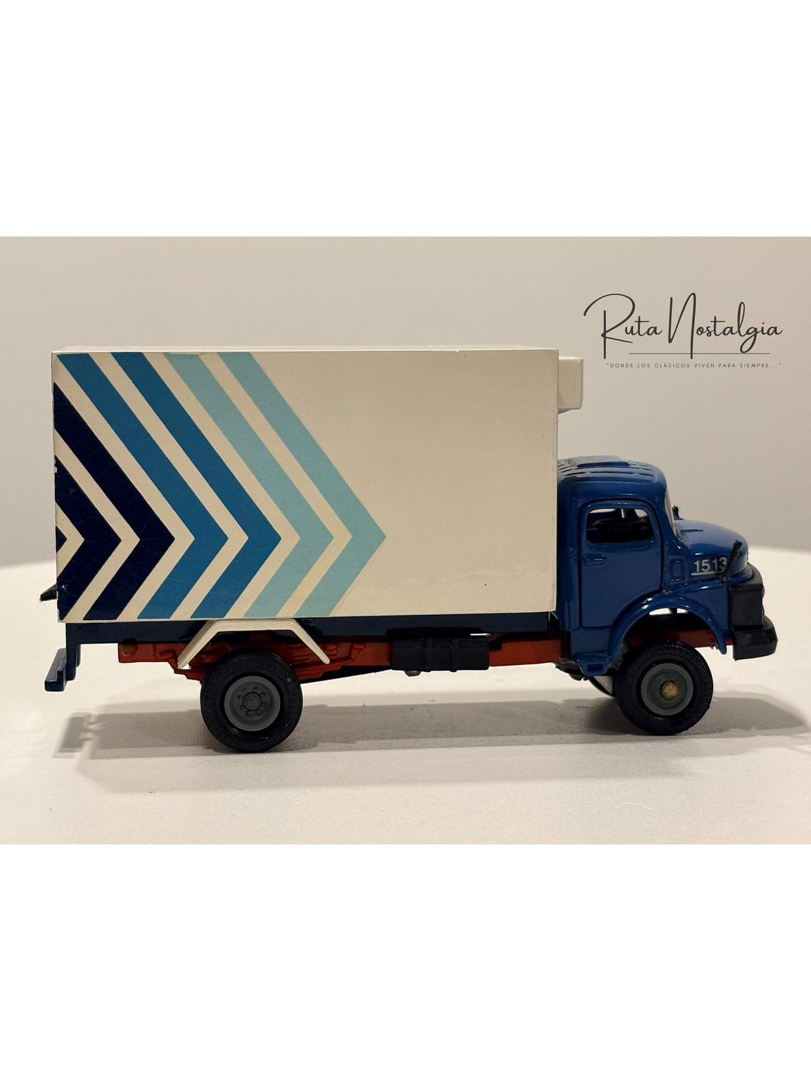 Mercedes-Benz 1513 Frigorífico ARPRA Supermini Brasil 1:50 | Camión clásico brasileño vintage de colección en Chile 10