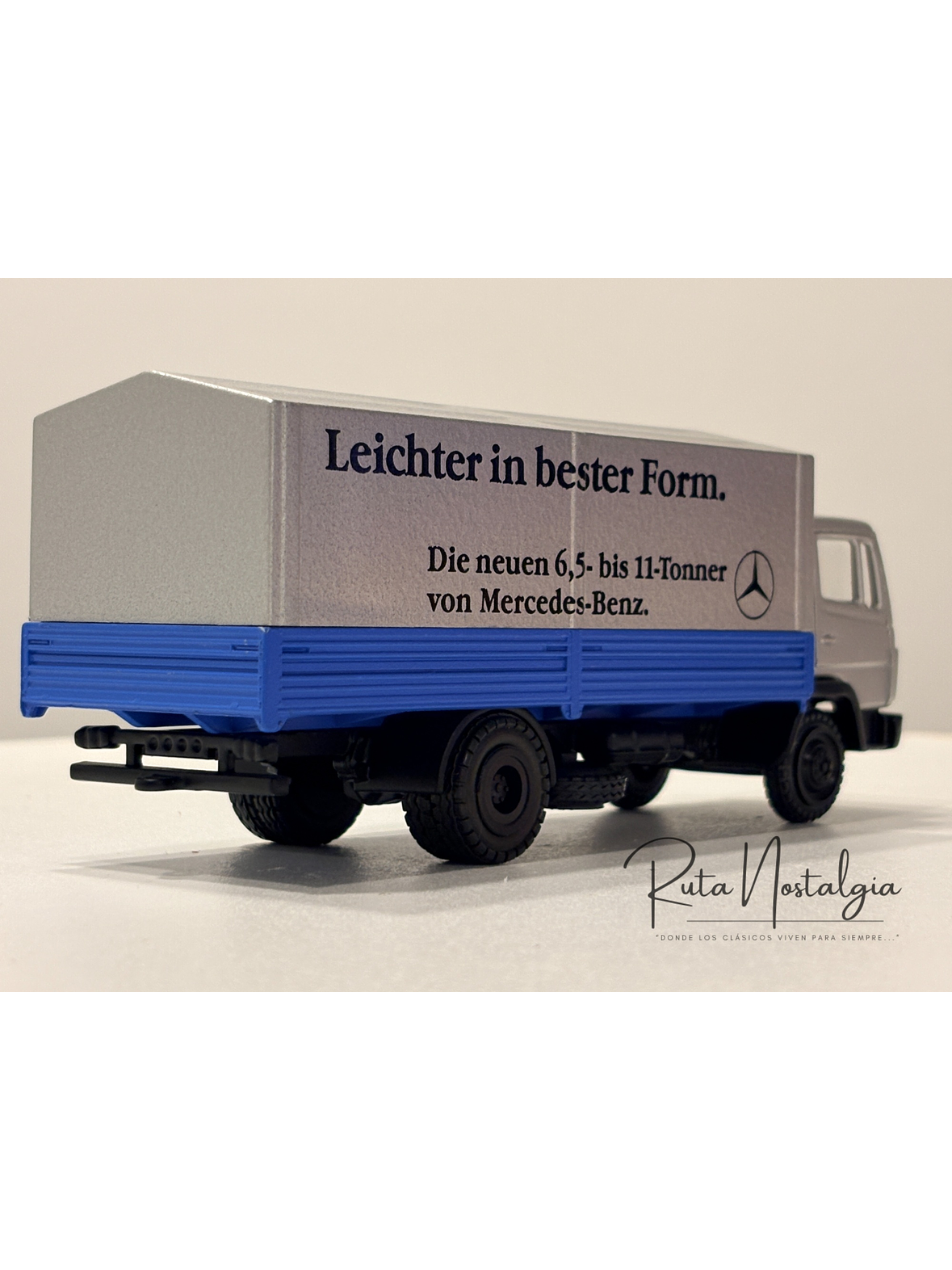 Mercedes-Benz LN2 / 814 “Leichter in bester Form” NZG 1:50 | Camión clásico promocional Mercedes-Benz No.249 de colección en Chile 8