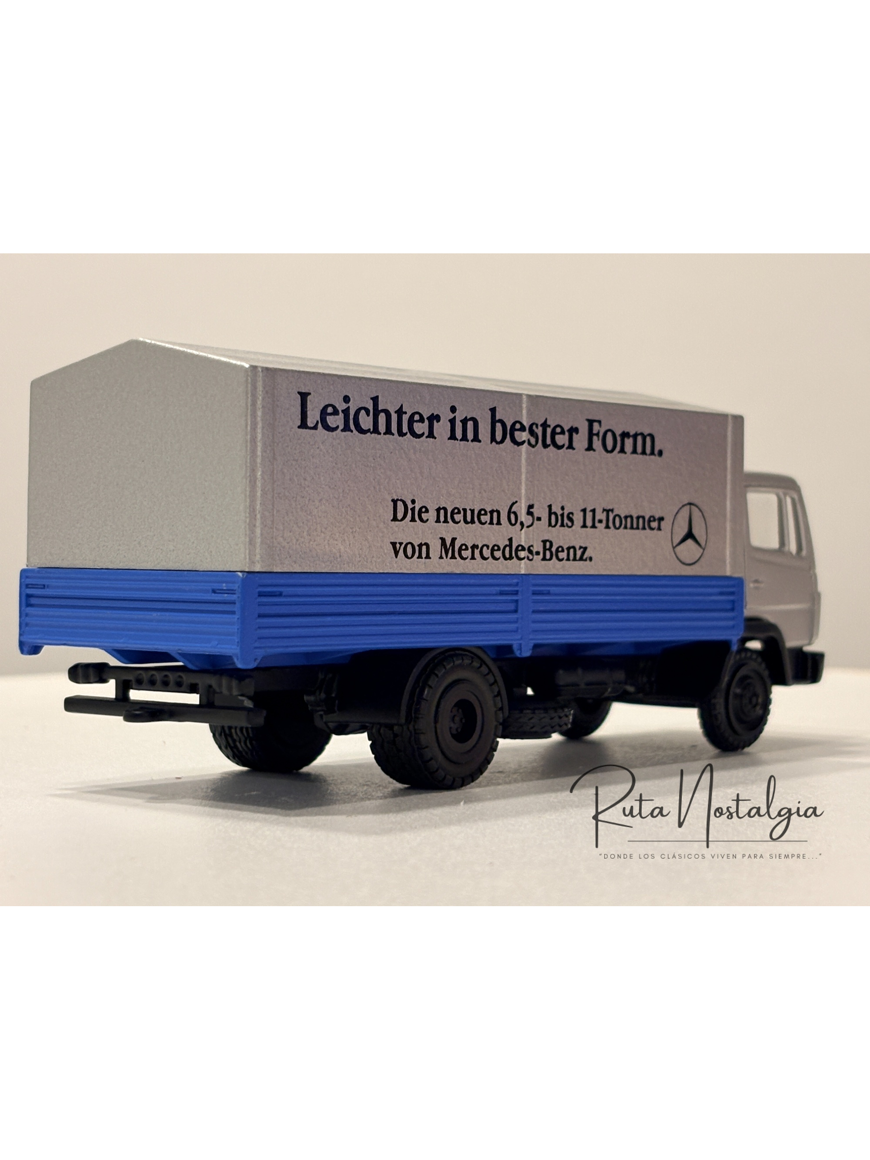 Mercedes-Benz LN2 / 814 “Leichter in bester Form” NZG 1:50 | Camión clásico promocional Mercedes-Benz No.249 de colección en Chile 8
